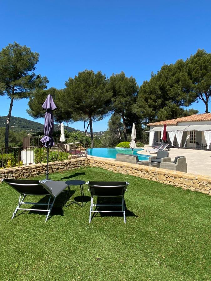 Une Pause En Provence Le Beausset Buitenkant foto